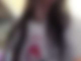 BritneyQuenn18's Live Sex Cam Show