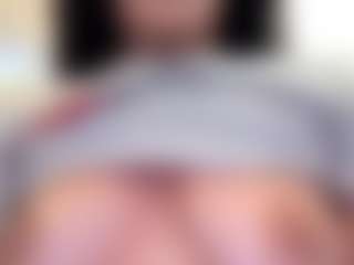 BritneyQuenn18's Live Sex Cam Show