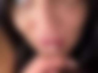 BritneyQuenn18's Live Sex Cam Show