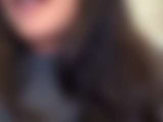 BritneyQuenn18's Live Sex Cam Show