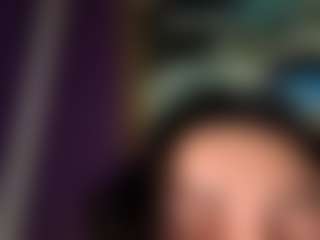 BritneyQuenn18's Live Sex Cam Show