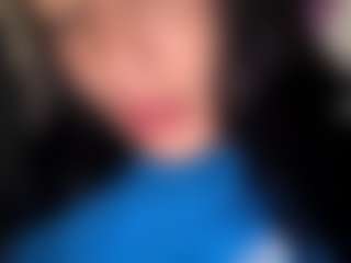 BritneyQuenn18's Live Sex Cam Show