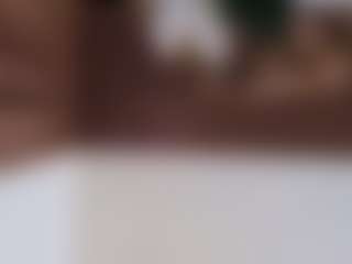 Live cam show with BritneyQuenn18 - Strip Mature on SpankPalCams