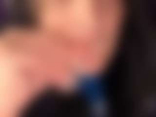 BritneyQuenn18's Live Sex Cam Show