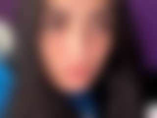 BritneyQuenn18's Live Sex Cam Show