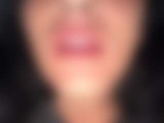 BritneyQuenn18's Live Sex Cam Show