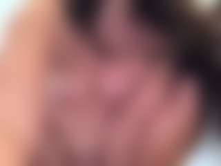 BritneyQuenn18's Live Sex Cam Show