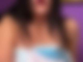 BritneyQuenn18's Live Sex Cam Show