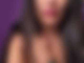 BritneyQuenn18's Live Sex Cam Show