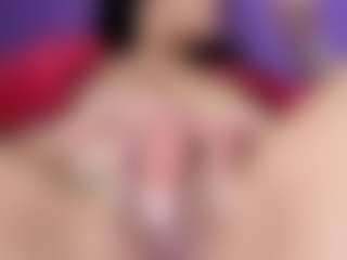 BritneyQuenn18's Live Sex Cam Show