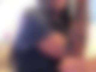 BritneyQuenn18's Live Sex Cam Show