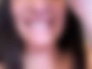 BritneyQuenn18's Live Sex Cam Show