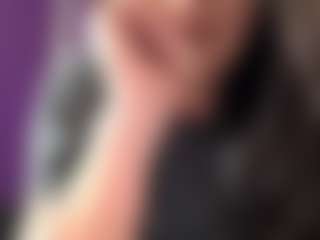 BritneyQuenn18's Live Sex Cam Show