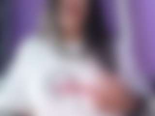Live cam show with BritneyQuenn18 - Shaved Pussy Toys on SxyPornLive