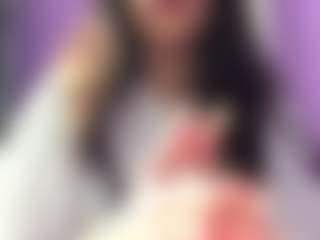 BritneyQuenn18's Live Sex Cam Show