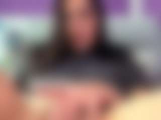 BritneyQuenn18's Live Sex Cam Show