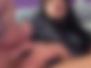 BritneyQuenn18's Live Sex Cam Show