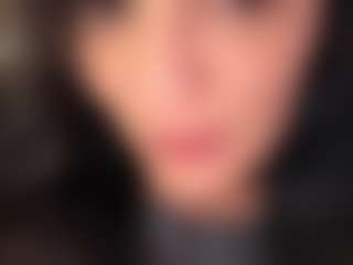 Live cam show with BritneyQuenn18 - Dreads on Dare Cams