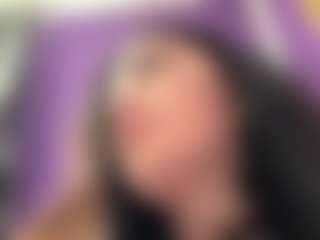 BritneyQuenn18's Live Sex Cam Show