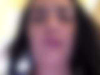 Live cam show with BritneyQuenn18 - Tease Mature on Streamer API