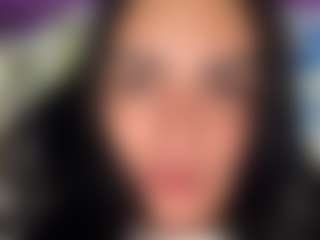 Live cam show with BritneyQuenn18 - Tease on Camiplay Live