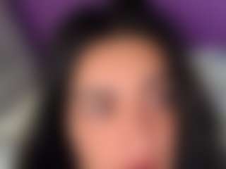 BritneyQuenn18's Live Sex Cam Show