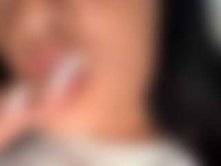 BritneyQuenn18's Live Sex Cam Show