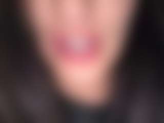 BritneyQuenn18's Live Sex Cam Show
