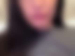BritneyQuenn18's Live Sex Cam Show