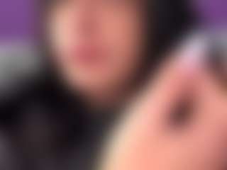 BritneyQuenn18's Live Sex Cam Show