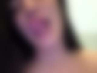 BritneyQuenn18's Live Sex Cam Show
