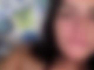 Live cam show with BritneyQuenn18 - Tease Mature on Camsoda