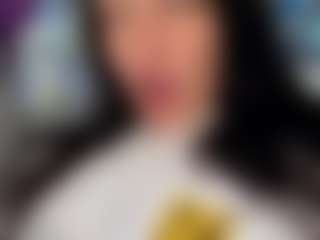 BritneyQuenn18s Live-Sex-Cam-Show