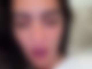 BritneyQuenn18's Live Sex Cam Show