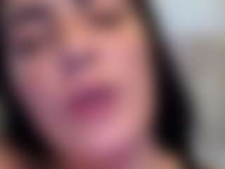 BritneyQuenn18's Live Sex Cam Show