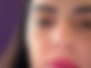 BritneyQuenn18's Live Sex Cam Show