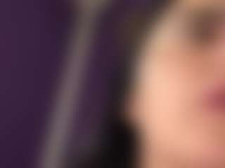 BritneyQuenn18's Live Sex Cam Show