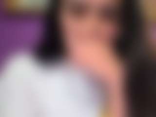 BritneyQuenn18's Live Sex Cam Show