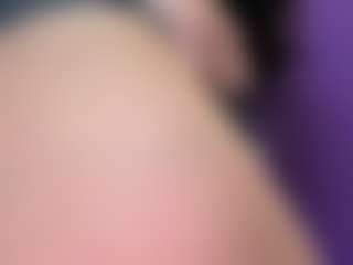 Live cam show with BritneyQuenn18 - Pornstar Toys on livesexfox.com