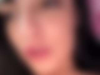 Live cam show with BritneyQuenn18 - Arab Striptease on Camsoda