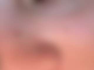 BritneyQuenn18's Live Sex Cam Show