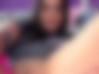 BritneyQuenn18's Live Sex Cam Show