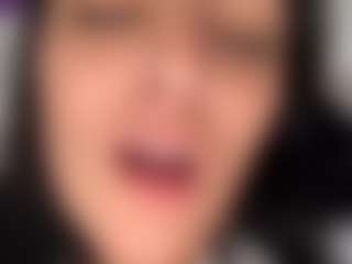 BritneyQuenn18's Live Sex Cam Show