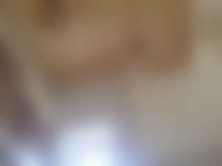 BritneyQuenn18's Live Sex Cam Show