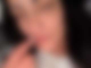 BritneyQuenn18's Live Sex Cam Show