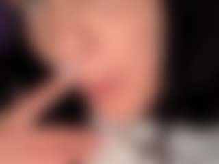 BritneyQuenn18's Live Sex Cam Show