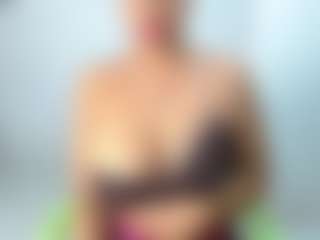 Live cam show with janicewhore - Thin on Dare Cams