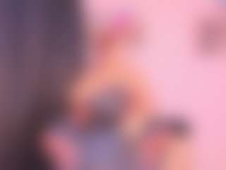 Live cam show with Venus-velvet - Deepthroat on Soda Cam
