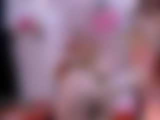 Live cam show with Venus-velvet - Smoking on Camsoda