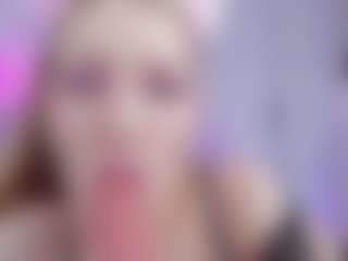 WildDestiny's Live Sex Cam Show